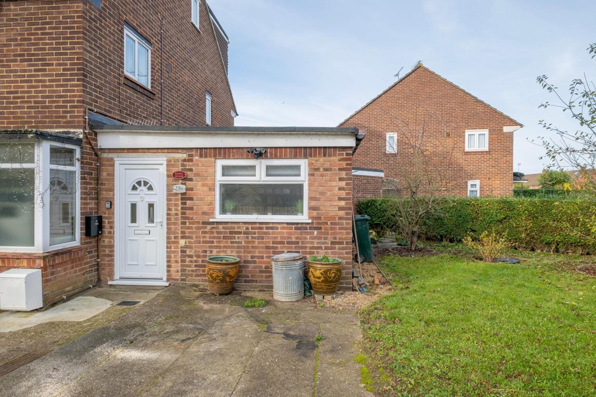 Kings House Apartment Hayes, West London Apt A Northolt  Extérieur photo