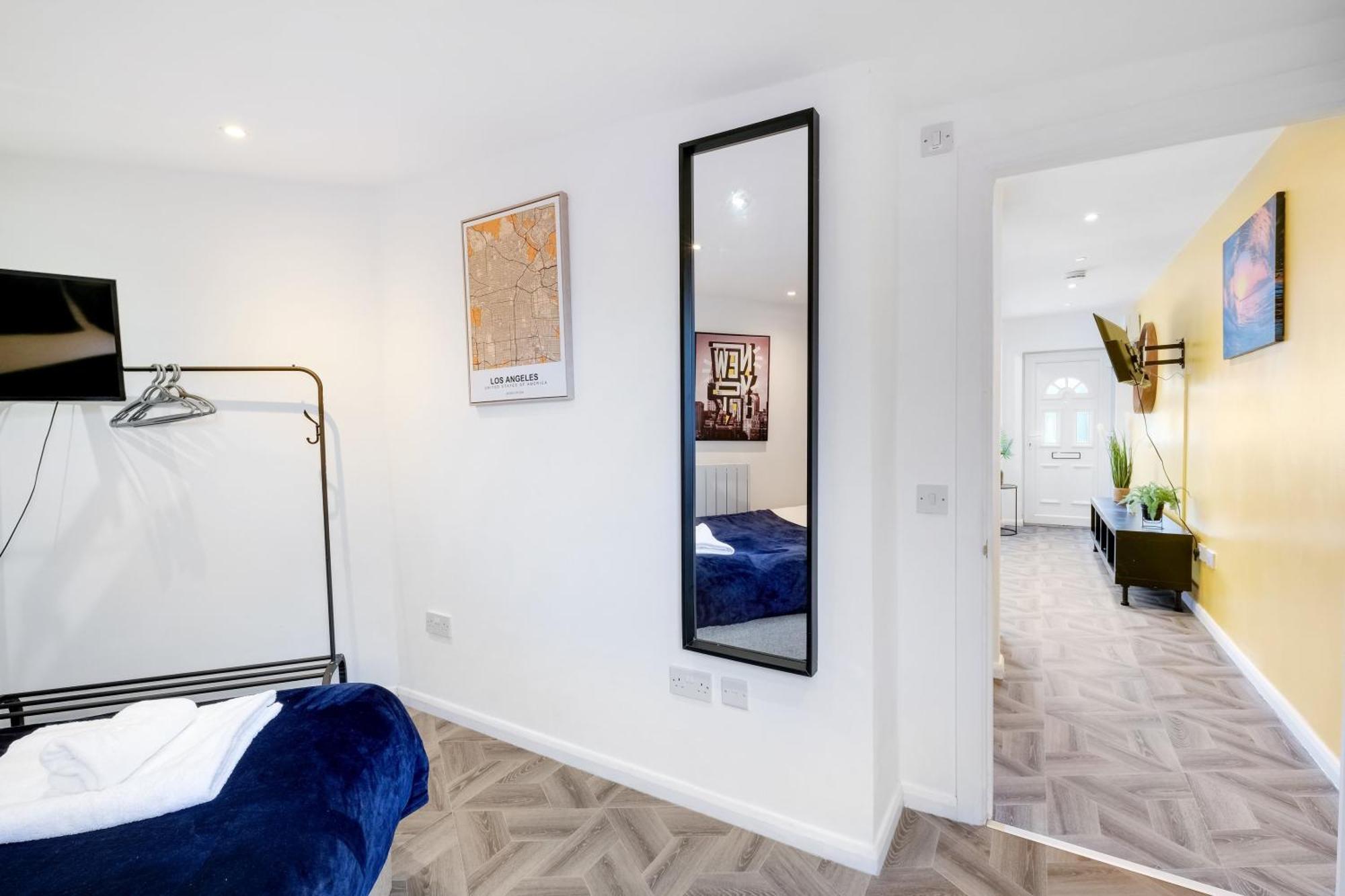 Kings House Apartment Hayes, West London Apt A Northolt  Extérieur photo